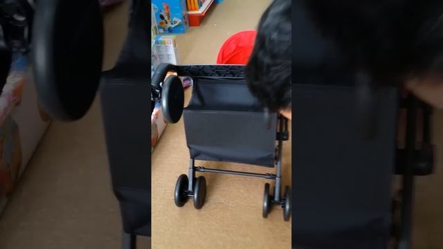 Recaro Easylife Unboxing & Setup смотреть онлайн