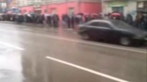 Проездъ траурнаго кортежа съ гробомъ Святейшаго Патриарха Алексiя II