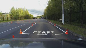 Обучающий ролик для автошколы о прохождении практического экзамена на площадке. Категория "В". GoPro