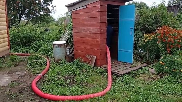 Откачка ЖБО из сельского туалета