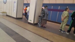 Станция метро Комендантский проспект