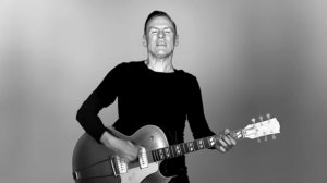 Bryan Adams - You Belong To Me - 2015