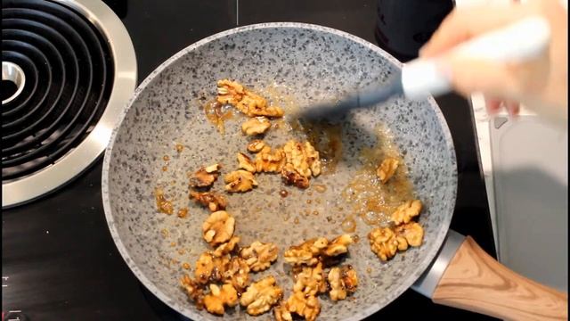 Эффектный салат с ГРУШЕЙ, ФЕТОЙ и ОРЕХАМИ. Отличное сочетание с птицей!