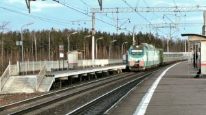 Электровоз 2ЭС4к-008 с вагонами метро