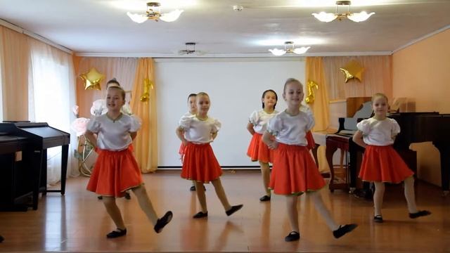 Танцевальный коллектив 