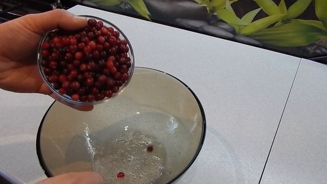 Конфеты "Клюква в Сахарной Пудре" смотреть онлайн