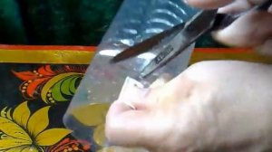 Ремонт сетки пластикового окна. Repair of net of plastic window