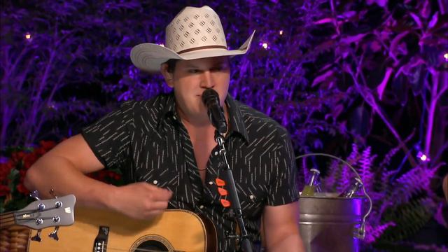 Jon Pardi Performs "I Wanna Dance With Somebody (Who Loves Me)" | CMT Campfire Sessions смотреть онлайн