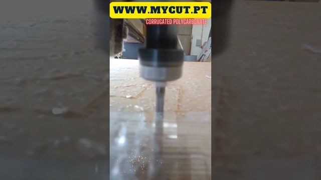 Unbelievable CNC Trick: Cutting Corrugated Polycarbonate Made Easy! #Cnc #Polycarbonate #Cutting