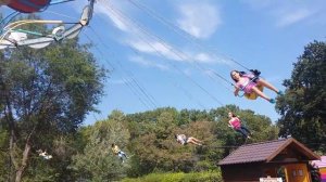 Аттракцион вихрь в Саратове.