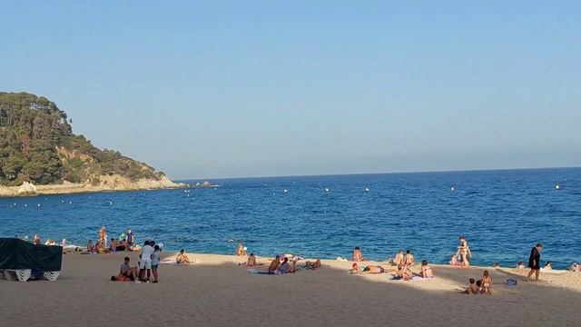 В Испании жара / Спасает лес и море🏖/ Июль 2023 /  Lloret de mar.Spain
