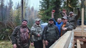 Стройка зимовья и ловля хариуса в тайге