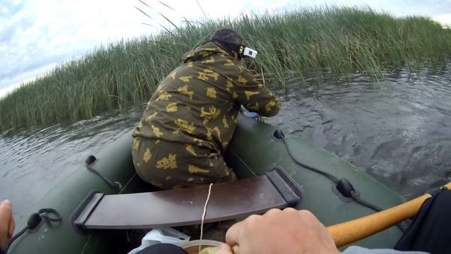 Ловля сома на живца на поставухи смотреть онлайн