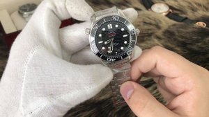 Обзор Omega Seamaster с японским механизмом