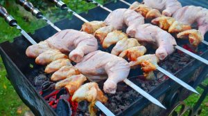 ШАШЛЫК ИЗ КУРИЦЫ НА МАНГАЛЕ. ДВА МАРИНАДА. ENG SUB.