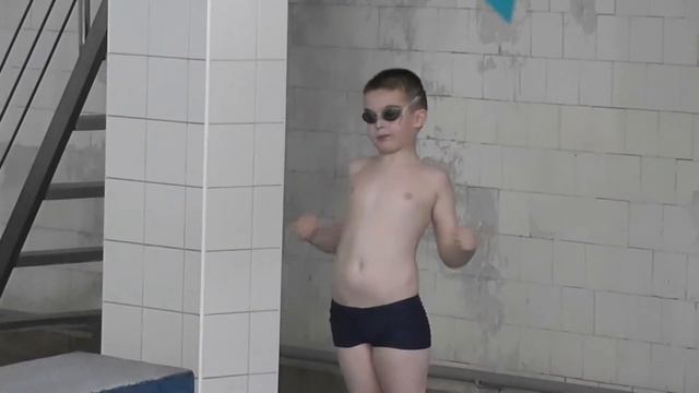 Шульга Денис разминка брасс перед курсовкой 16 апреля 2016(выполняет ошибочно) смотреть онлайн