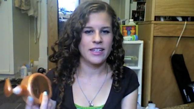 Review: Loreal Eversleek Smoothing Products for CurlyDamaged Hair