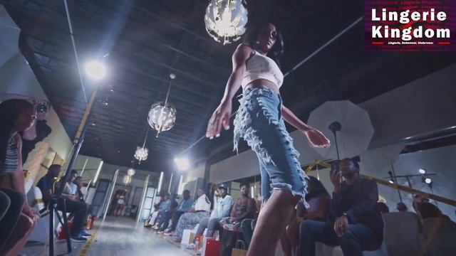 ГОРЯЧИЕ МОДЕЛИ, ПОКАЗ НИЖНЕГО БЕЛЬЯ LINGERLE KINGDOM | КРАСИВЫЕ ДЕВУШКИ | TOP GIRLS смотреть онлайн