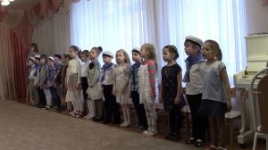 Песня Хочется мальчишкам в армии служить  Левой левой