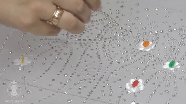 Вышивка на спинке свадебного платья смотреть онлайн