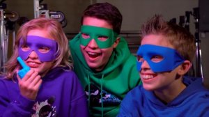 Ninja Kidz team up with Robin to Save Batman from The Joker!