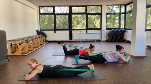 Pilates mit Teraband