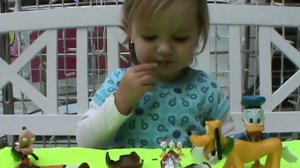 Первое видео Мисс Кэти Мики Маус Дисней Первый в жизни Киндер Сюрприз Mickey Mou