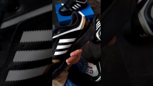 ?Adidas Drop Step (черно/белые) смотреть онлайн