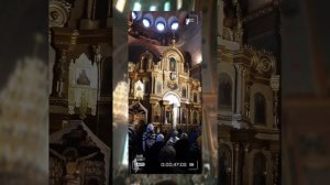 "Яко да Царя всех подымем"