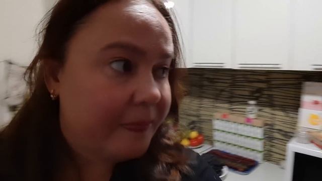 Дела делаются?НЕЛЬЗЯ ОТКАЗЫВАТЬСЯ?Кислые мандарины?Пятница? смотреть онлайн