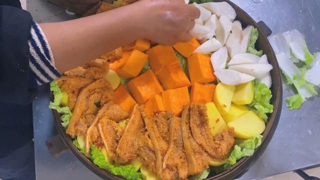 5斤豬肉，舅媽做湖北特色“抬格子”，鹹香入味，大塊吃肉真滿足｜Mukbang【鐵鍋視頻】