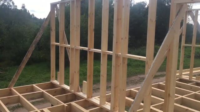 Обзор домика 8*8 и начало строительства домика 9*15 смотреть онлайн