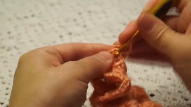 Шапка крючком  узором "Крокодиловая кожа" -Cap Crochet (Шапка #64)