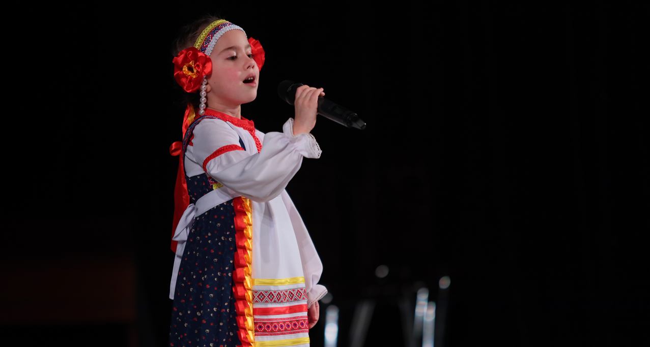 "Я горошек молочу". Исполняет Анастасия Баева, 6 л. Русская народная песня. Лучший вокалист сезона