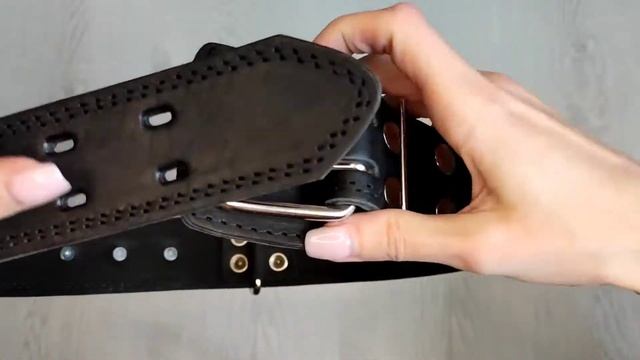 Кожаный ошейник с шипами 45 смотреть онлайн