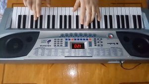 Tesler KB-5410 Синтезатор для начинающих