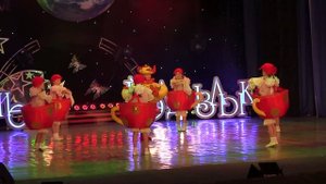 Стилизованный русский народный танец "Веселое чаепитие"