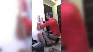 Установка и монтаж входной металлической двери в тамбур, подъезде, с закладкой газоблоком.