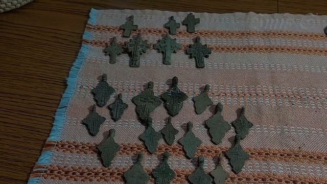 Нательные кресты и обручальные кольца. смотреть онлайн