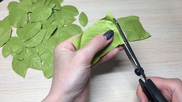 РОЗЫ СВОИМИ РУКАМИ | ФОАМИРАН | ХОЛОДНЫЙ ФАРФОР | МАСТЕР-КЛАСС: бутон, чашелистик, стебель, листва. смотреть онлайн