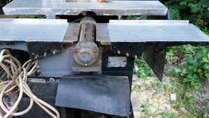 Дерево обрабатывающий станок.