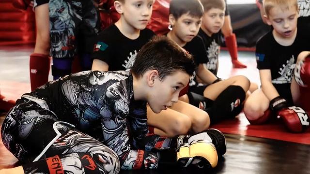 MMA ФЕНИКС Иркутск ( тренировка юношей )