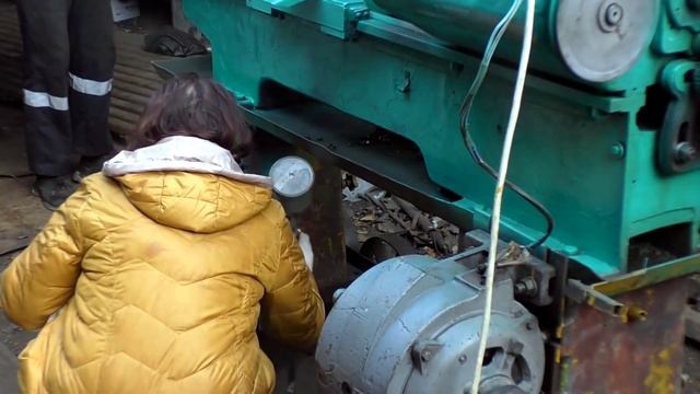 Почему я не сделал этого раньше! Покрасил станок и был приятно удивлён.