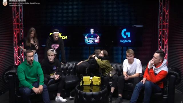 Хороший ракурс от Амины смотреть онлайн