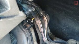 Замена воздушного фильтра на Peugeot 308 T9 (1.6 HDI)