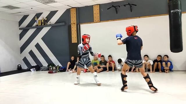 Спарринги по ММА дети 9 v.s 12 лет смотреть онлайн