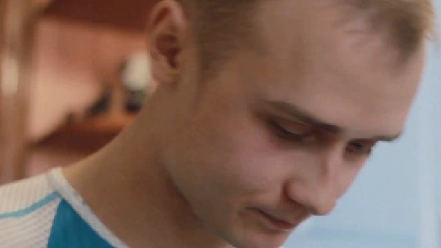 Пасхальный спортивный кекс смотреть онлайн