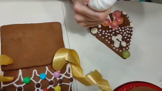 Пряничный домик//как сделать пряничный домик//имбирные пряники//медовые пряники// Ермикса