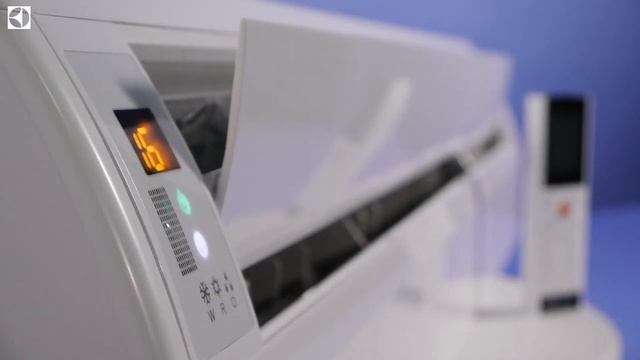 Сплит-система Electrolux PORTOFINO DC Inverter (EACS/I-24HP/N3_15Y) смотреть онлайн