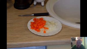 Рецепт очень вкусного куриного супа из брокколи и цветной капусты